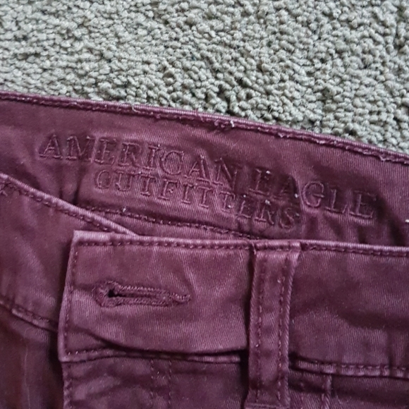 Burgundy jeans - Picture 2 of 5